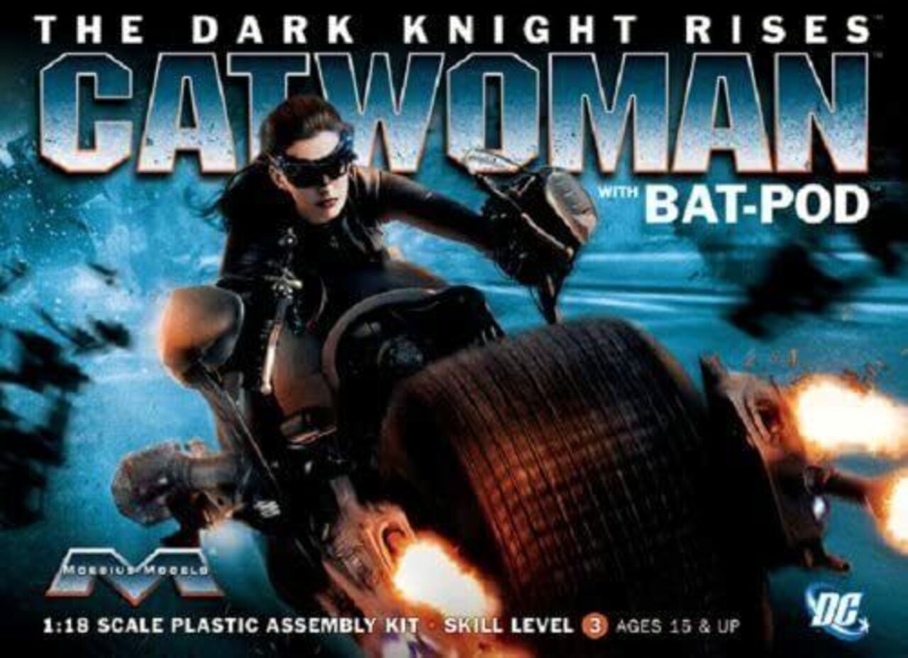 Moebius 1/25 The Dark Knight Rises: Batpod with Catwoman Plastic Model